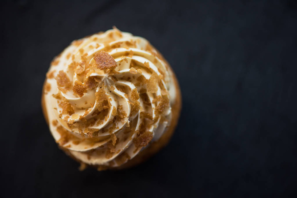 Cupcakes desert cream - Фото, зображення