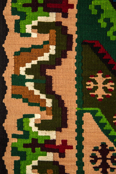 Traditional carpet designs - 写真・画像