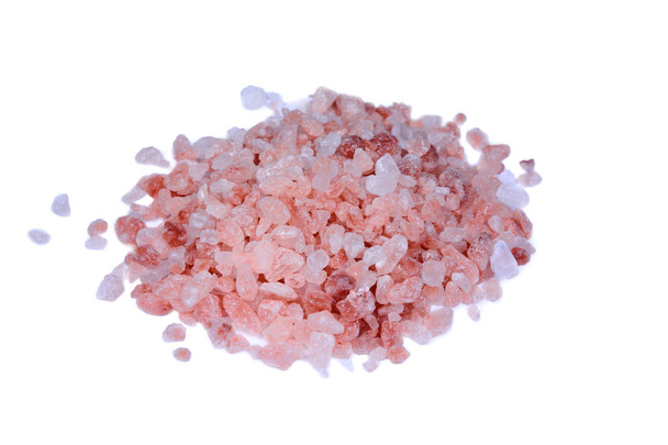 Grupo de sal rosa sobre fondo blanco
 - Foto, imagen