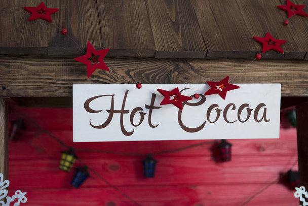 letrero en una tienda de invierno - Cacao caliente
 - Foto, Imagen