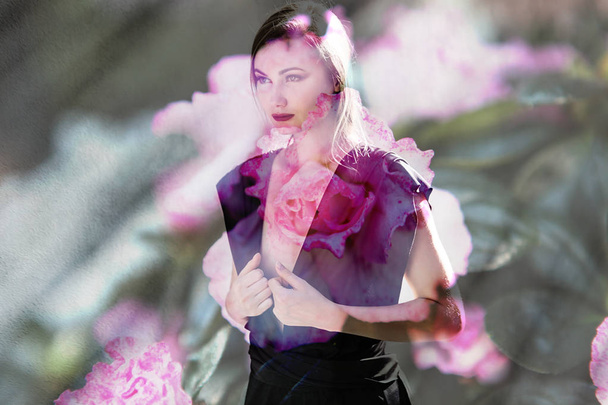 Double exposure of gorgeous woman walking and pink flowers - Fotoğraf, Görsel