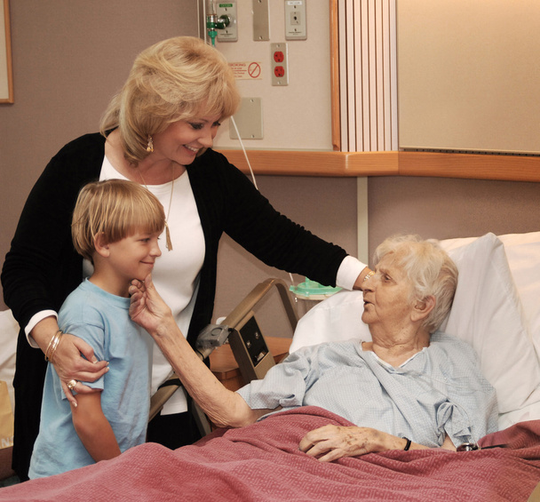 familie bezoekende hospice - Foto, afbeelding