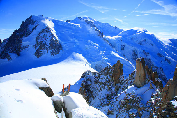 Mont Blanc pico
 - Foto, Imagem