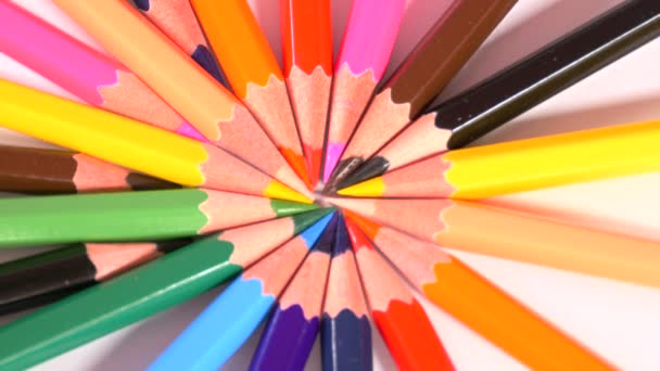 Pencils form colorful circle - Footage, Video