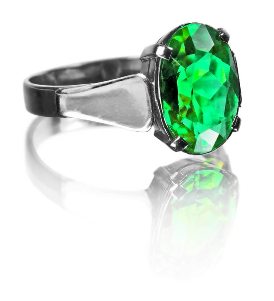 Smaragd ezüst gyűrű - Fotó, kép
