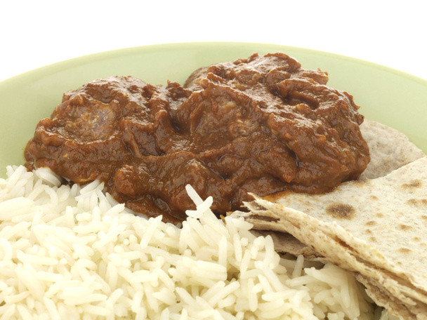Madras de res con arroz Basmati
 - Foto, imagen