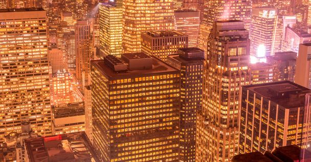 Вид на Нью-Йорк Манхэттен во время заката солнца - Фото, изображение