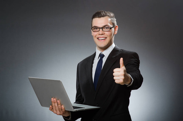 Man with laptop and thumbs up - Foto, Imagem