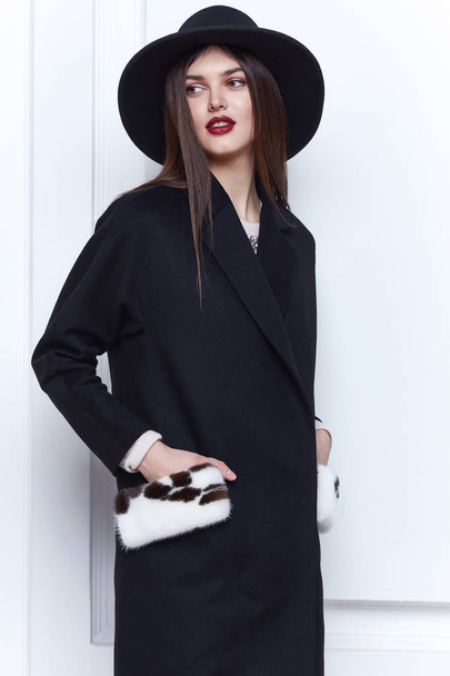 Business woman wear casual clothes style for winter autumn - Foto, Imagem
