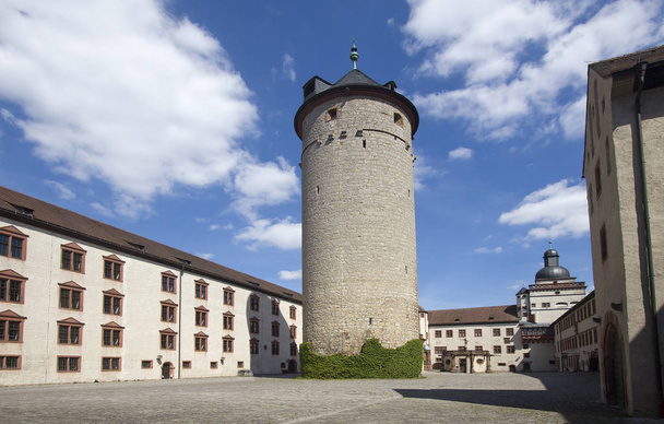 Turm der Burg Marienburg, Würzburg - Foto, Bild