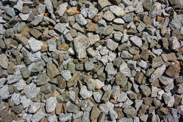 Grandes rocas de grava
 - Foto, Imagen