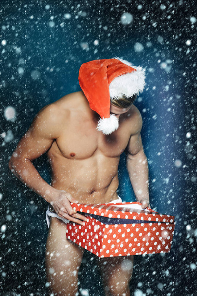 handsome muscular naked santa mna - Fotó, kép