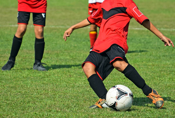 Çocuklar futbol oynayan - Fotoğraf, Görsel