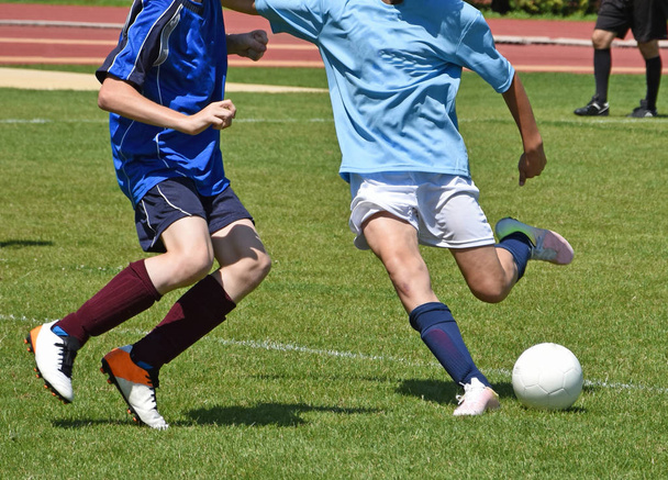 Kid voetbalwedstrijd - Foto, afbeelding