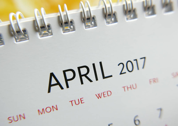 Fechar calendário de abril 2017
 - Foto, Imagem