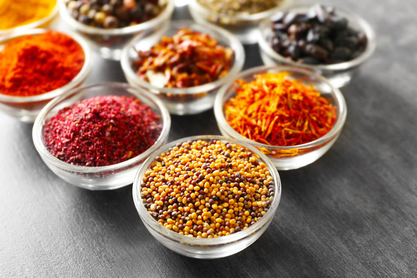 spices in glass bowls - Foto, imagen