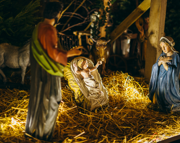Scène de la Nativité dans les rues de Strasbourg
  - Photo, image