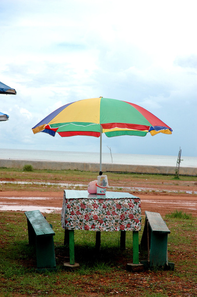 Tischzelt an einem Stand am Strand - Foto, Bild