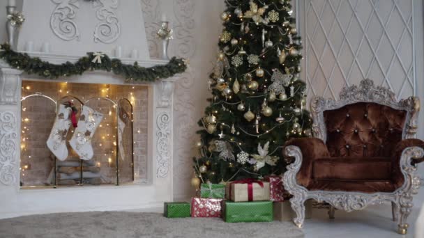 Fireplace with Christmas-tree - Footage, Video