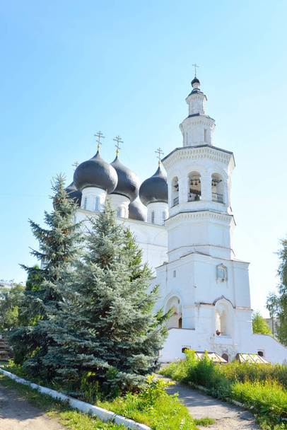 Iglesia de San Nicolás en Vladychnaya Sloboda
. - Foto, imagen