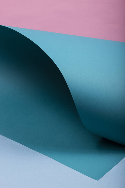 Абстрактний фон з листів кольорового паперу
 - Фото, зображення