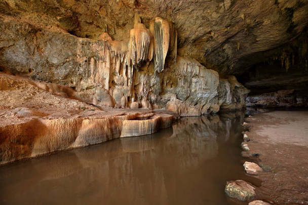 Jaskinia w Queixo Dantas w Brazylii - Zdjęcie, obraz
