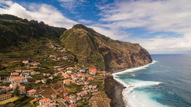 Άποψη του Porto Moniz Madeira Πορτογαλία εναέρια - Φωτογραφία, εικόνα