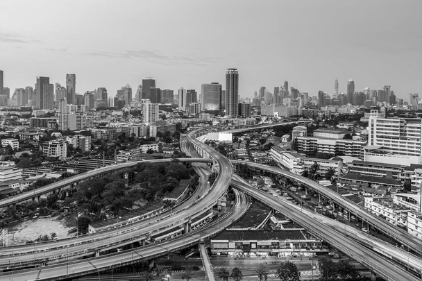 Černá a bílá, Bangkok dálniční křižovatka - Fotografie, Obrázek