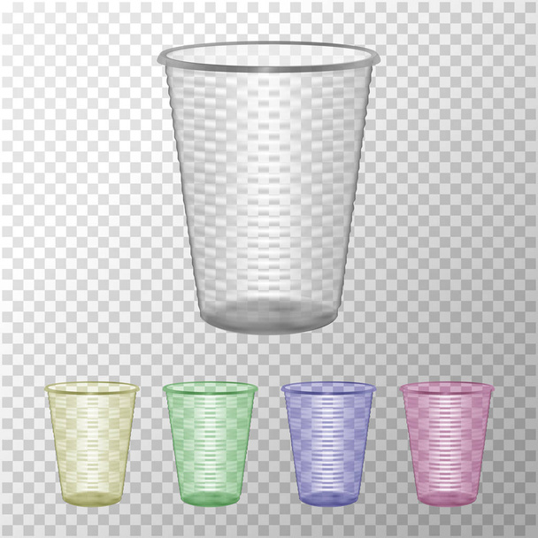 透明なプラスチック製のカップのセット。あなたのデザインのためにモックを作成します。写真現実的なベクトル図 - ベクター画像
