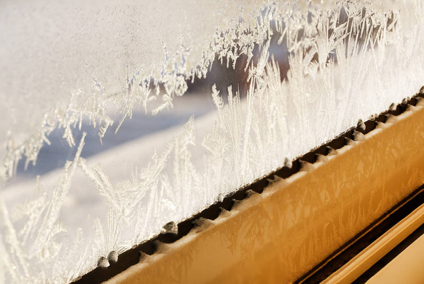 vidro congelado janela
 - Foto, Imagem
