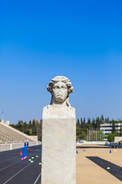 アテネのパナシナイコ スタジアムからハームみる (1896 年に最初の現代オリンピック大会を主催) - 写真・画像