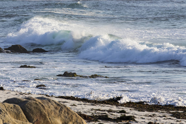 A California tengerpart hullámok - Fotó, kép