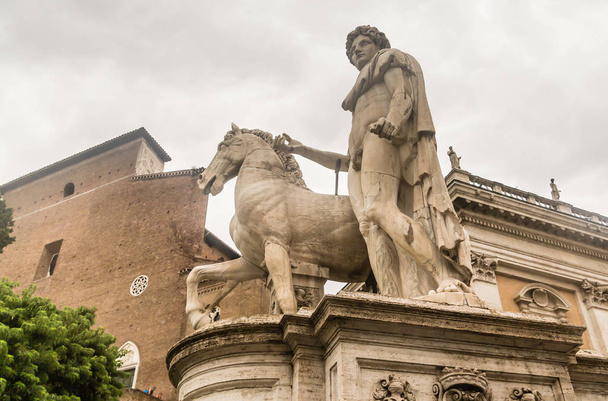 One of the Dioscuri knights. Piazza del Campidoglio. Rome. Italy - Foto, Imagem
