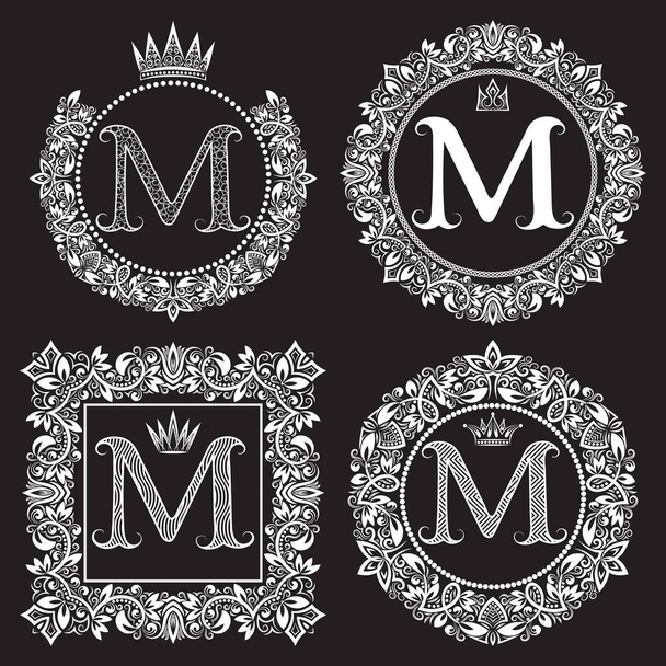 Винтажные монограммы буквы М. Геральдические гербы в венках, круглых и квадратных рамах
 - Вектор,изображение
