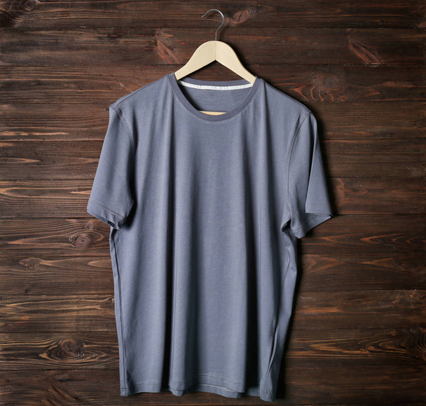 Blank grey t-shirt - 写真・画像