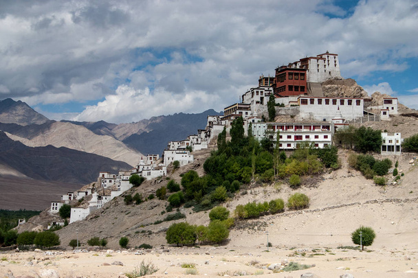 Thiksey Palace Ladakh - Fotoğraf, Görsel