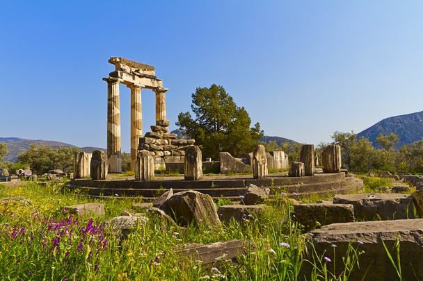 A tholos a szentély Athena Pronaia: Delphi, Görögország - Fotó, kép