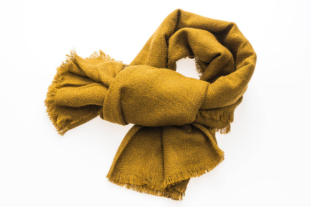 Модний жовтий шарф на зимовий сезон
 - Фото, зображення