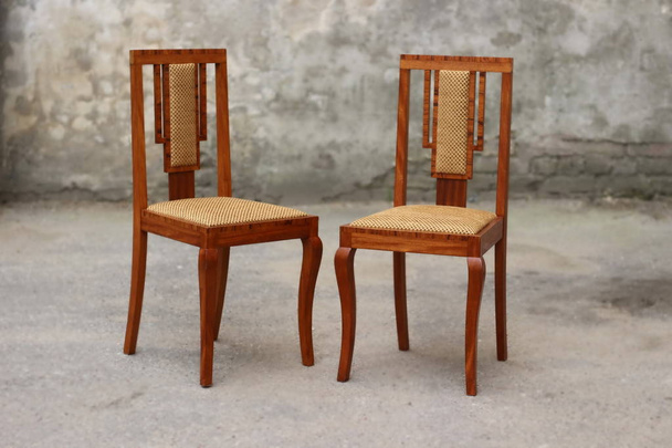 Old Art Deco chair - Фото, изображение
