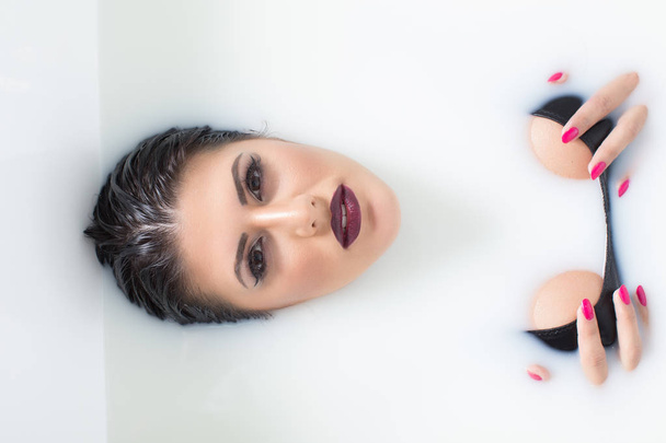 sexy woman in bath - Foto, Imagem