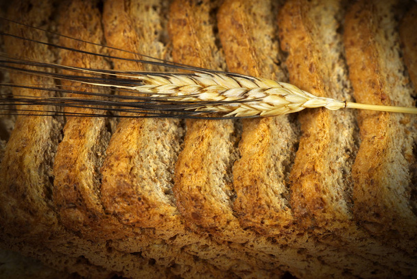 Sušenky z celozrnné mouky s klas pšenice - Fotografie, Obrázek