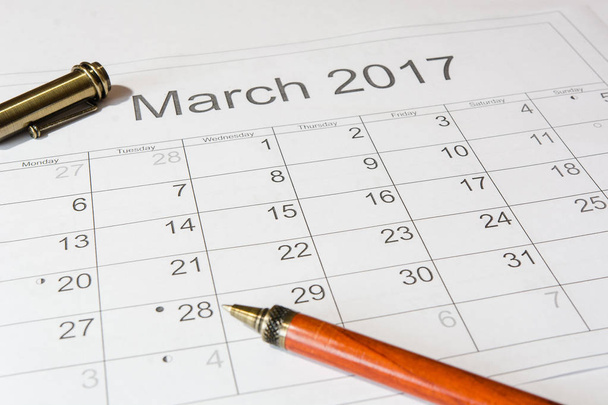 Analysis of a calendar March - Foto, Imagen