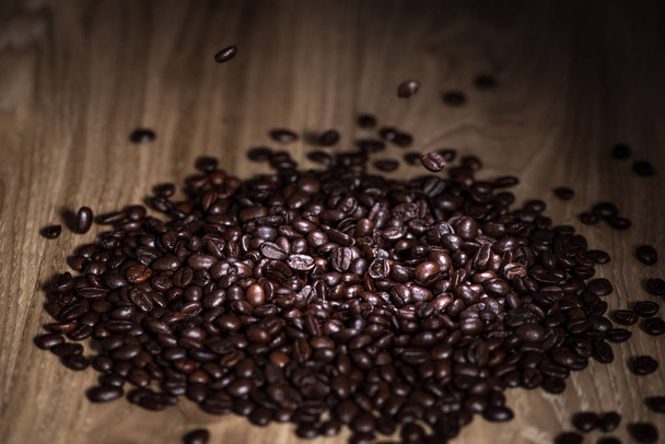 granos de café oscuro - Foto, imagen