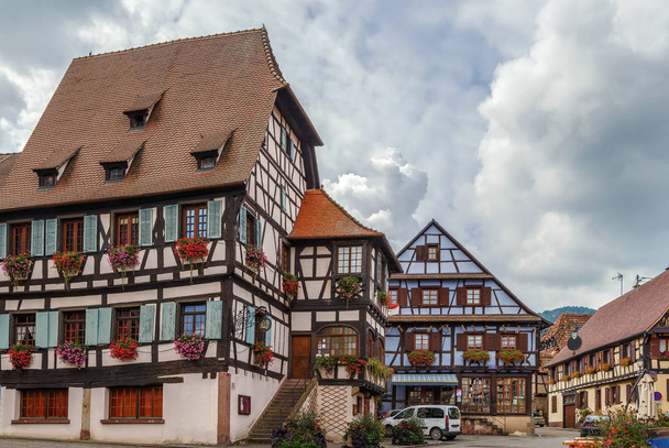 Market Square in Dambach-la-Ville, Alsace, France - Фото, зображення