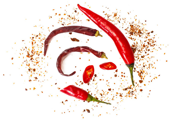 Pimenta, flocos de pimenta vermelha, milho e pimenta em pó
 - Foto, Imagem
