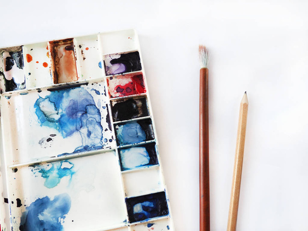 watercolor set tools with brush, pencil, eraser - 写真・画像