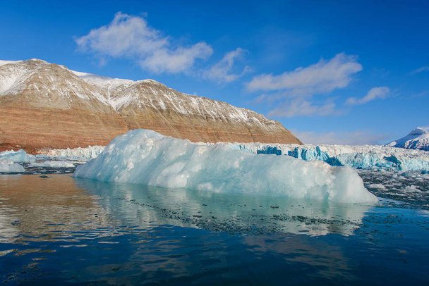 Glacier arctic landscape - Photo, Image