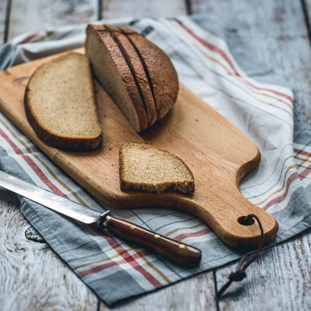 Sliced rye bread  - Фото, изображение