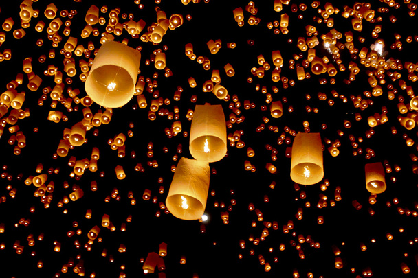 Азиатские фонари
 - Фото, изображение