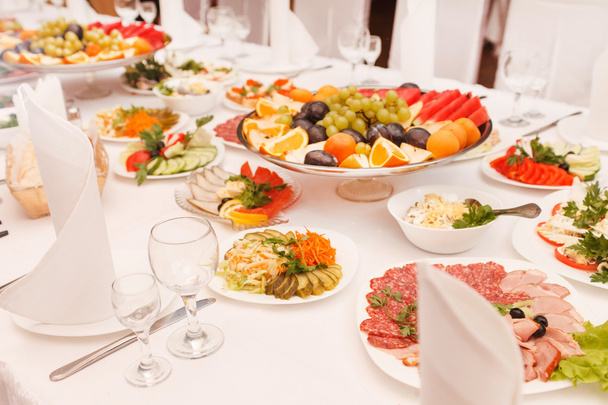 Food at a wedding party - Φωτογραφία, εικόνα